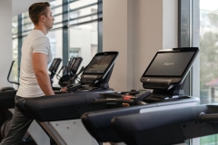 Intenza-550-e2-Treadmill-3